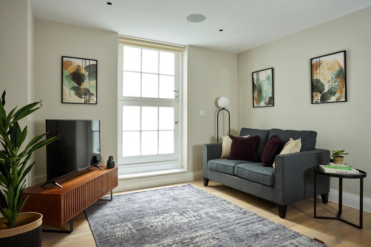 Chancery Lane By Viridian Apartments London Bagian luar foto